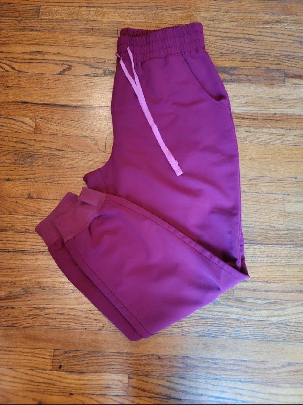 Large Dark Magenta
Jogger style pants